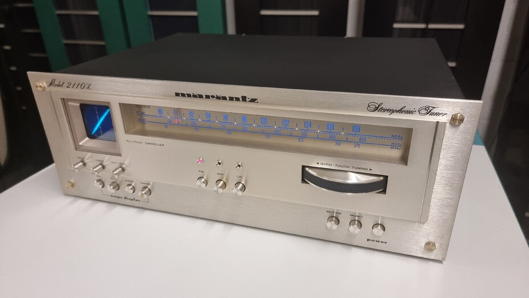 Marantz Radio: Marantz Tuner 2110L – Usato da Schöfflisdorf venduto da Silvervintage.CH 1