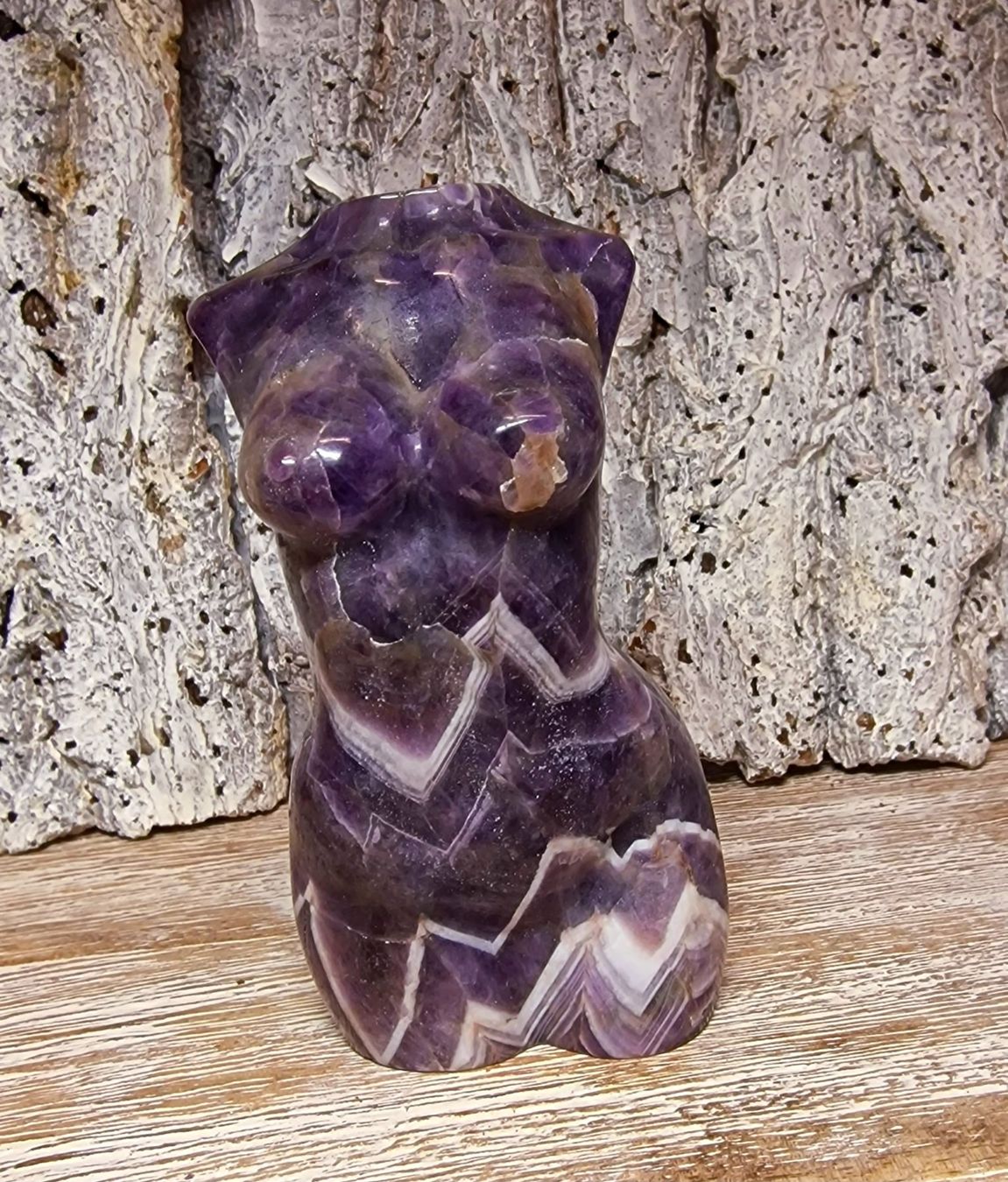 Minerali & Pietre curative: Chevron Amethyst Lady C 278g – Nuovo (secondo la descrizione) da Matzingen venduto da Shay_Crystalz