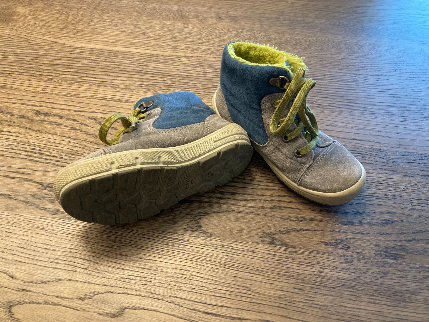 Superfit Scarpe per ragazzi: Herbstschuhe / Übergangsschuhe - Grösse 27 – Usato da Grüt (Gossau ZH) venduto da javelin00
