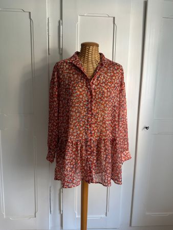 Chiffon Tunikabluse rot geblümt - 34