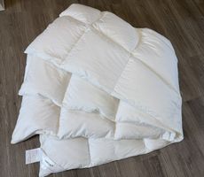 Sleepline Duvet "Royal" medium, 160x210cm