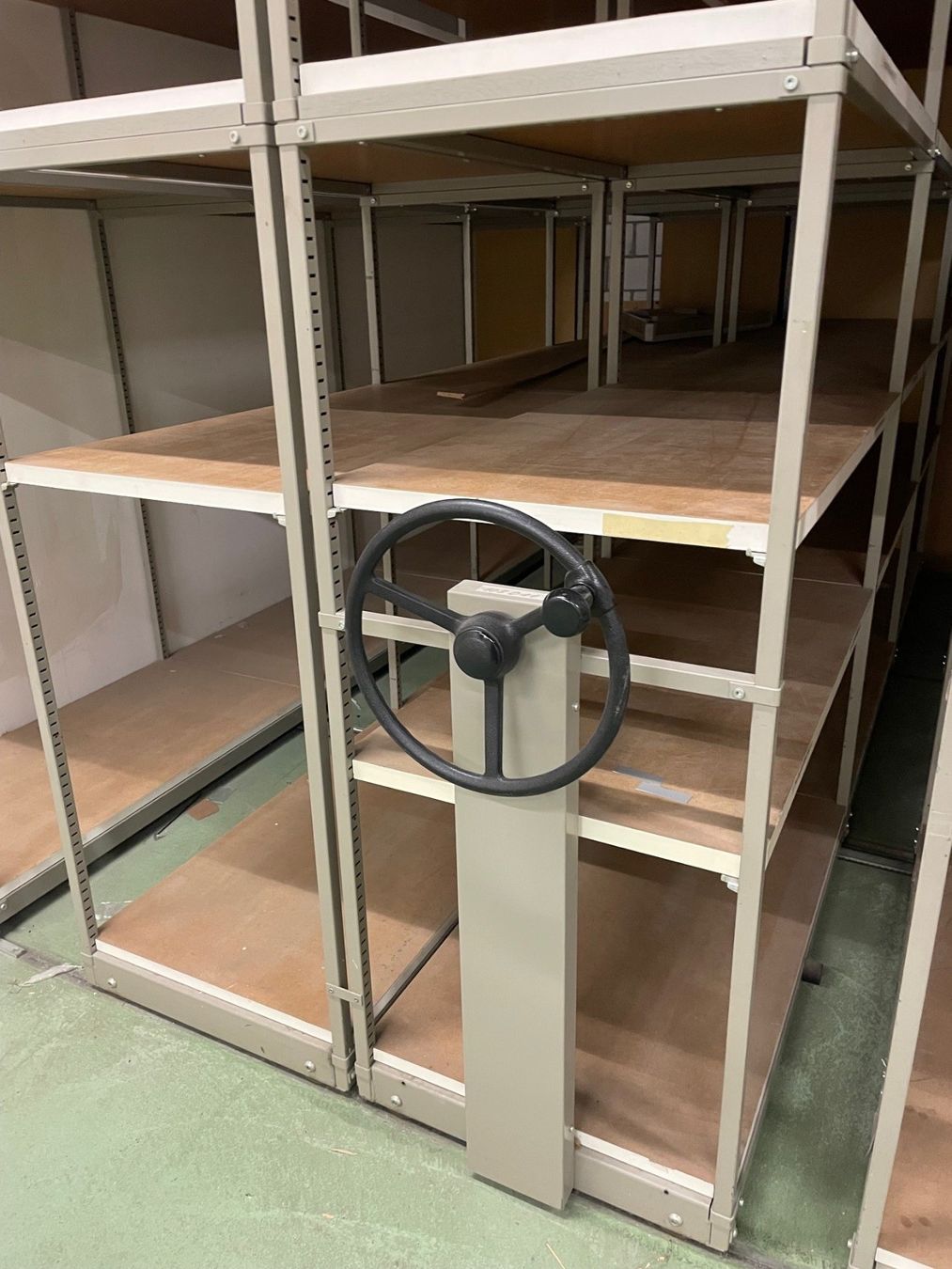 Regale: Rollgestell - Archiv, Werkstatt – Gebraucht aus Zürich von Secondhand_Sale 1