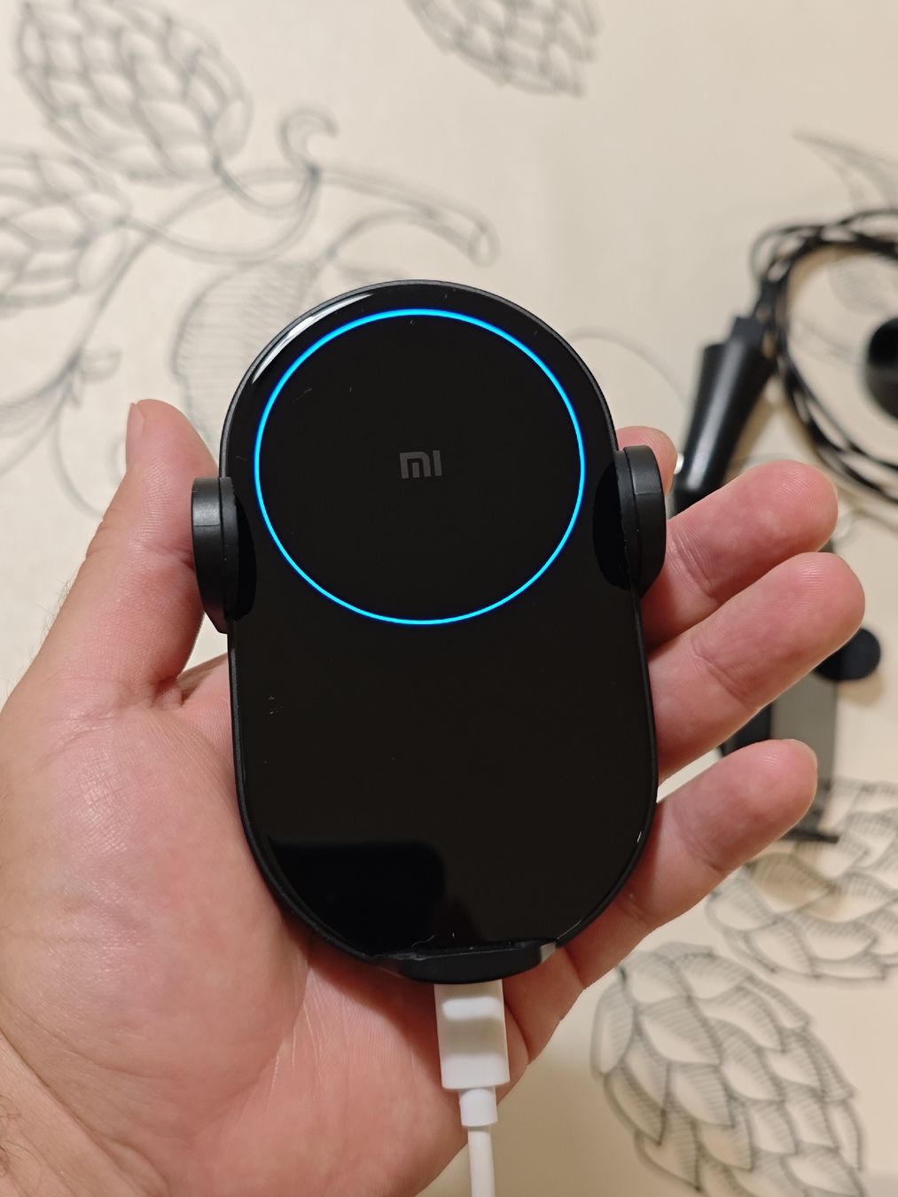 Xiaomi Chargements: Xiaomi 20W Qi Wireless Charger – D'occasion à Spiez par G555CS 5