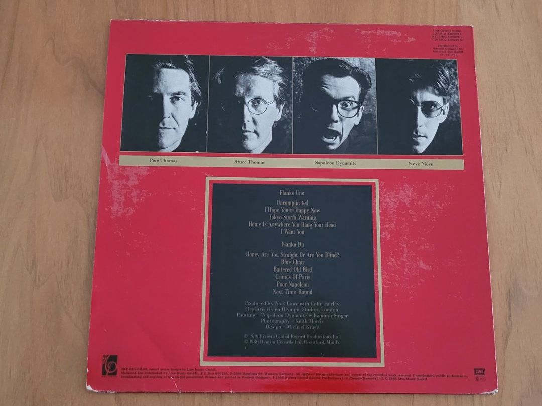 Dischi in vinile: LP  Elvis Costello & The Attractions – Usato da Martigny venduto da MZ-67 1