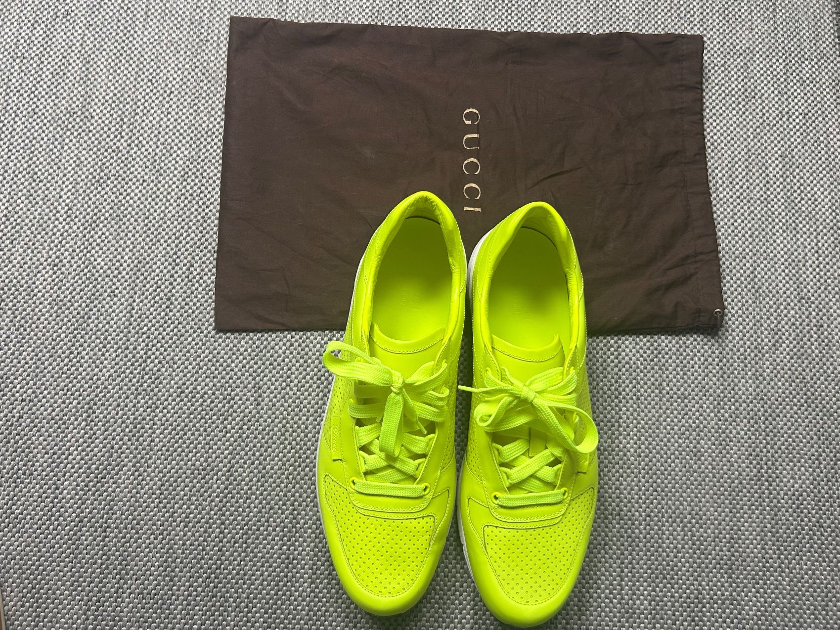 Gucci Herrenschuhe: Gucci Sneakers aus Leder - Gr. 11.5 – Neu (gemäss Beschreibung) aus Brüttisellen von ThommyK