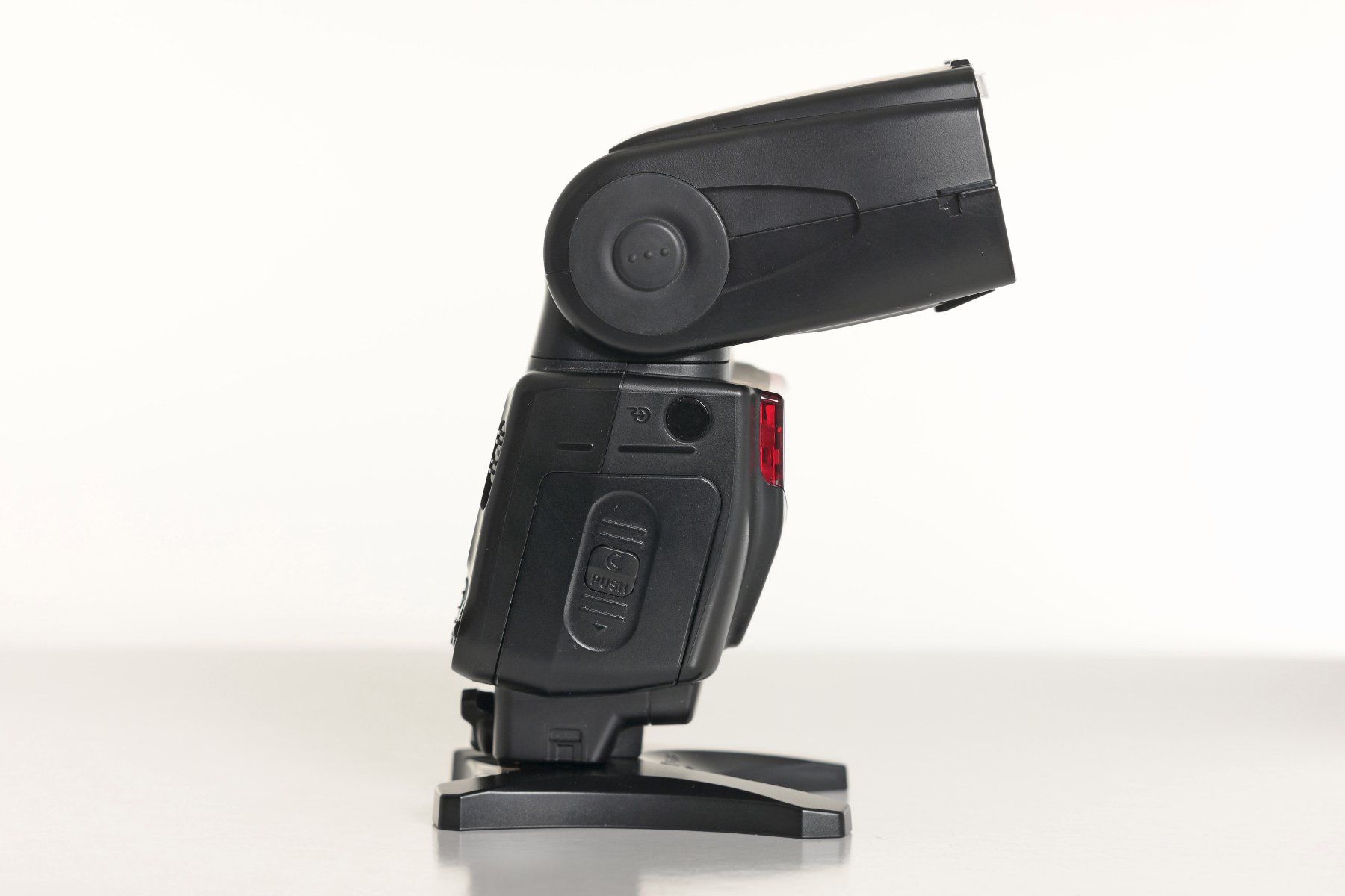 Nikon Flash: Nikon SB-700 – Usato da Wädenswil venduto da tevyag 1