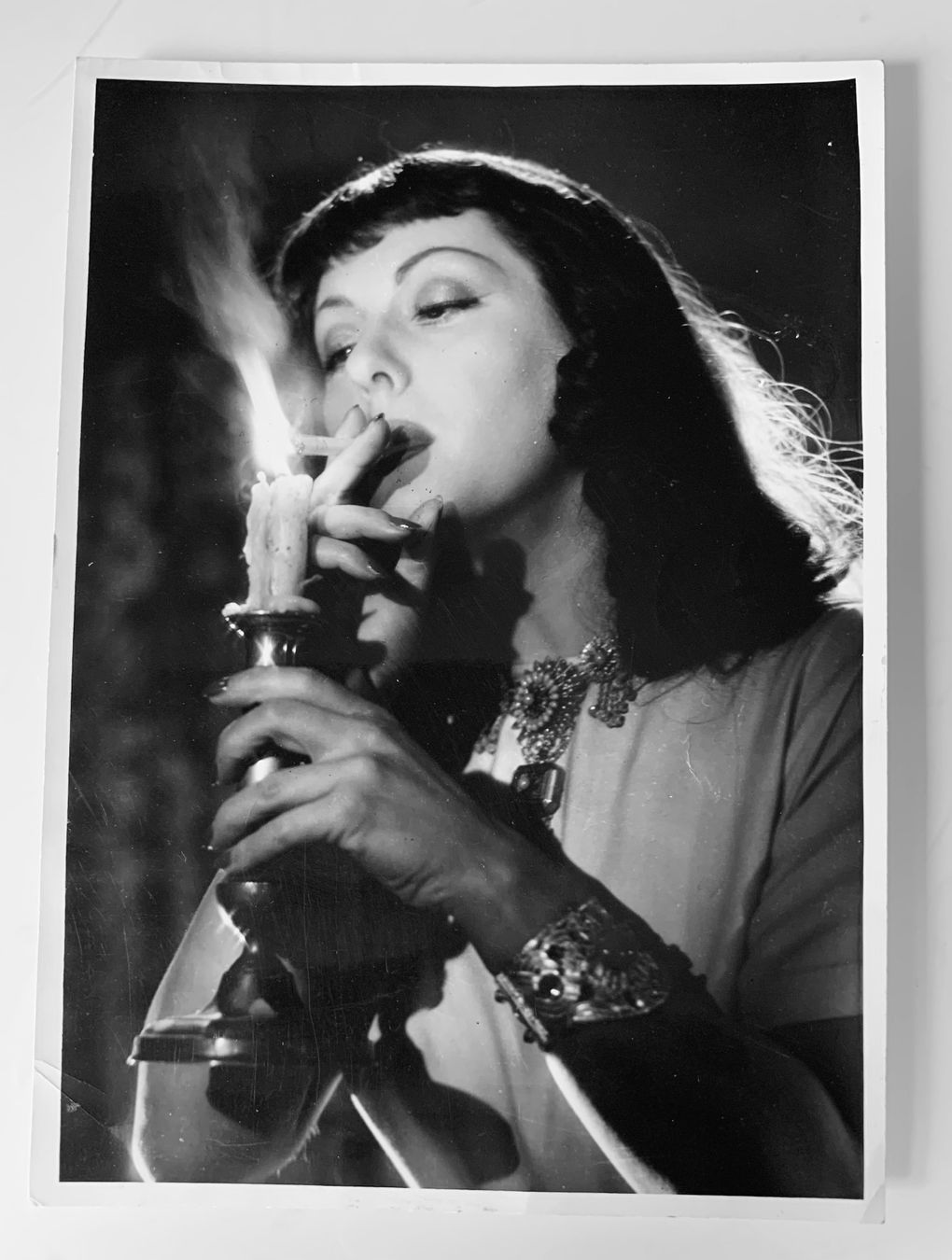 Posters & Illustrations: Foto 1949 Viviane Romance in Maya – D'occasion à Bern par Artbrokerswitzerland