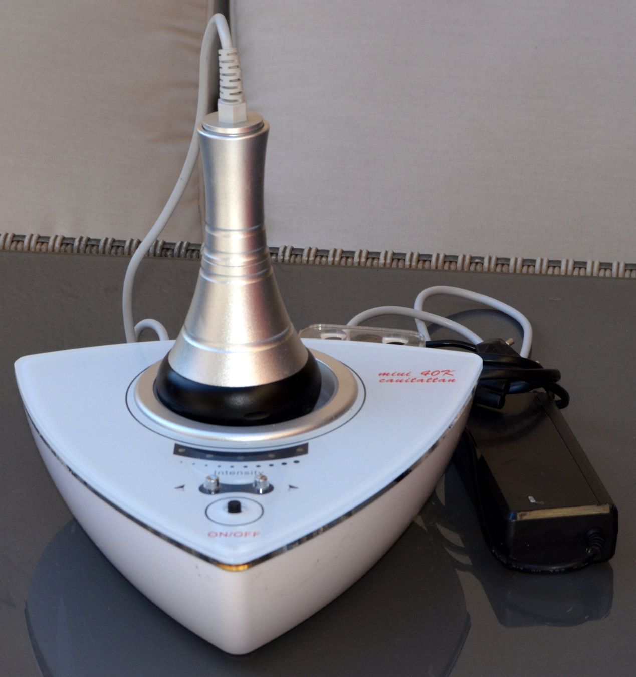 Attrezzature mediche: Mini 40K Ultrasonic Cavitation Machine – Usato da Collonges venduto da arashee 1