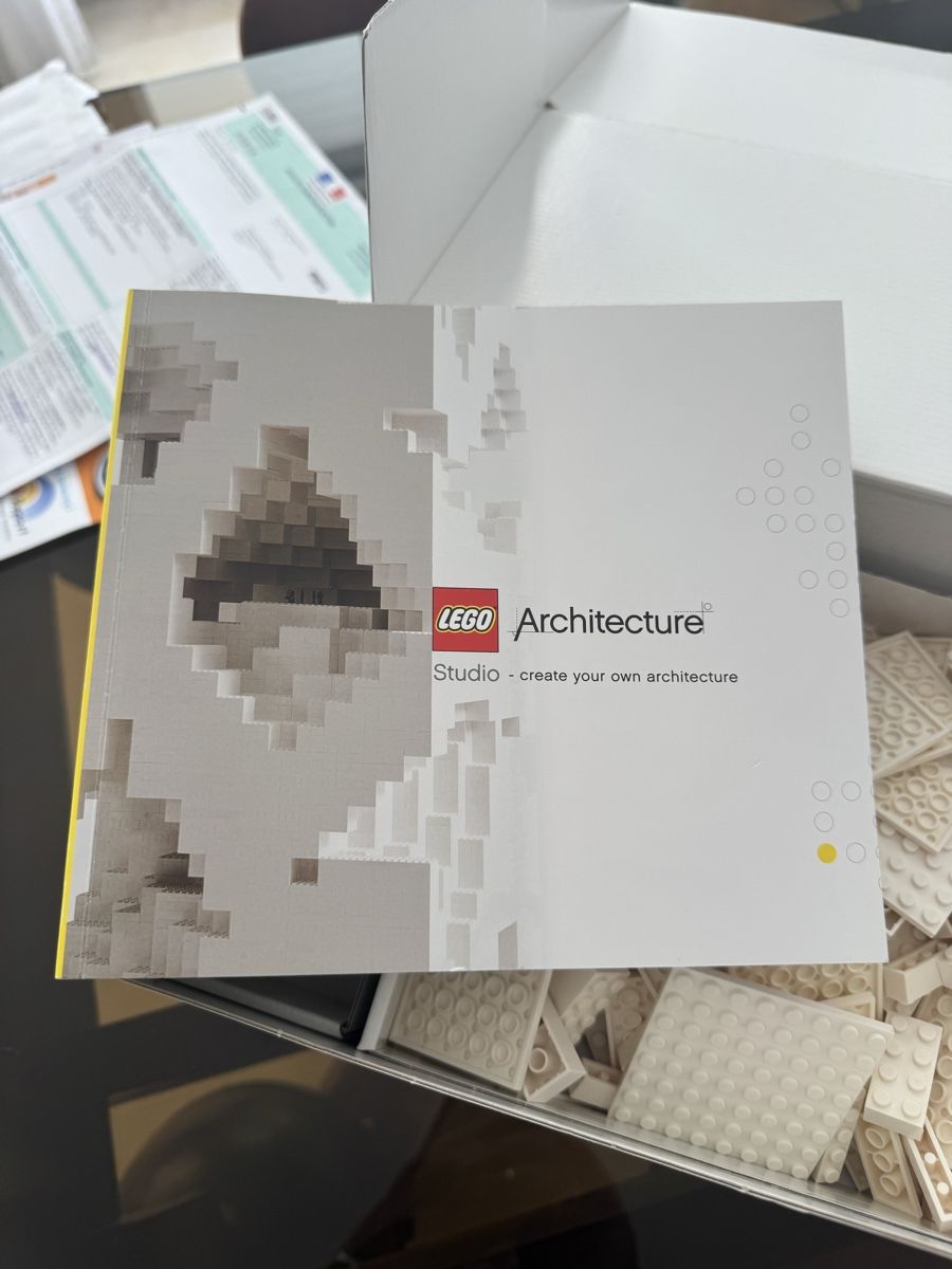Lego Kit di costruzioni: Lego architecture – Usato da Vessy venduto da dadaswitzerland 3