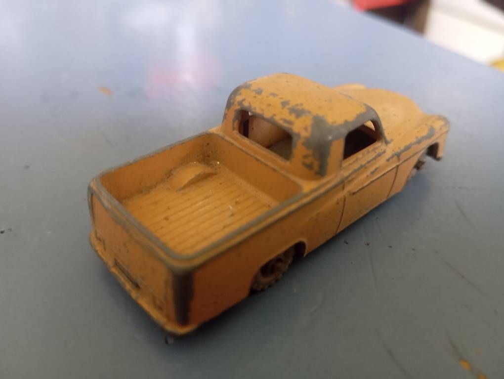 Lesney Modellautos: Commer Pick up – Gebraucht aus Basel von Petergunn 2