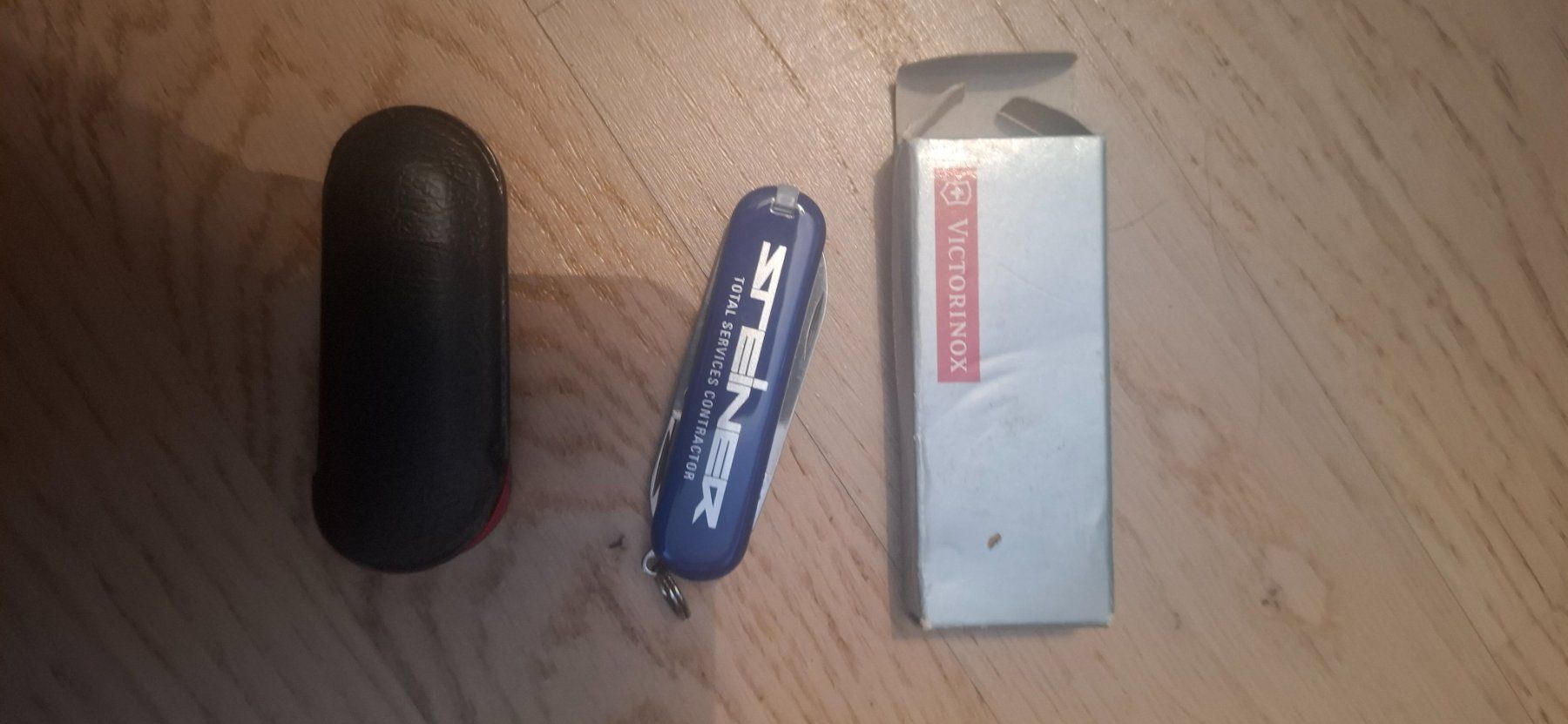 Taschenmesser: mini couteau VICTORINOX publicitaire – Neu und originalverpackt aus Chancy von dave58v 2