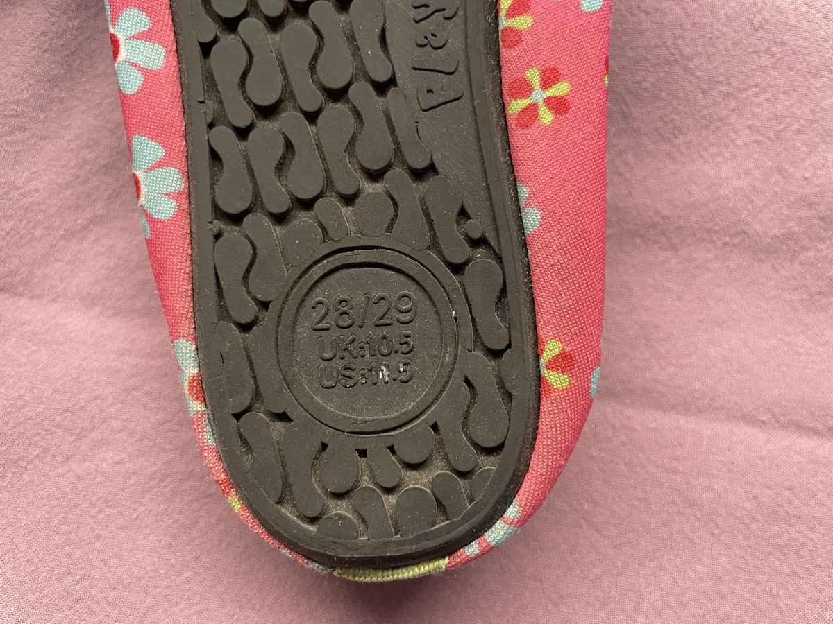 Schuhe für Jungen: Badeschuh Gr. 28/29 – Gebraucht aus Bergdietikon von stefania_88 2