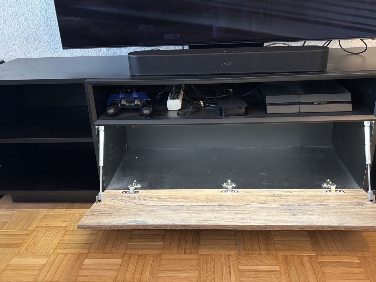 TV Möbel: TV Board / Low Board – Gebraucht aus Zürich von pat_6skg 3