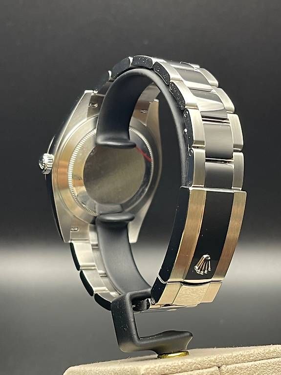 Rolex Orologi: Rolex Datejust 41 Ref. 126300 Black NEW 2026 – Nuovo e nell'imballaggio originale da Lugano venduto da luganotopwatches 3