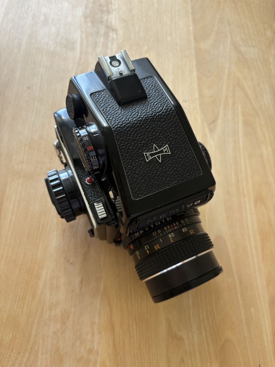 Mamiya Fotocamera: Mamiya 645, mit Prismensucher, Mittelformatkamera – Usato da Bern venduto da kja_w7dn 4