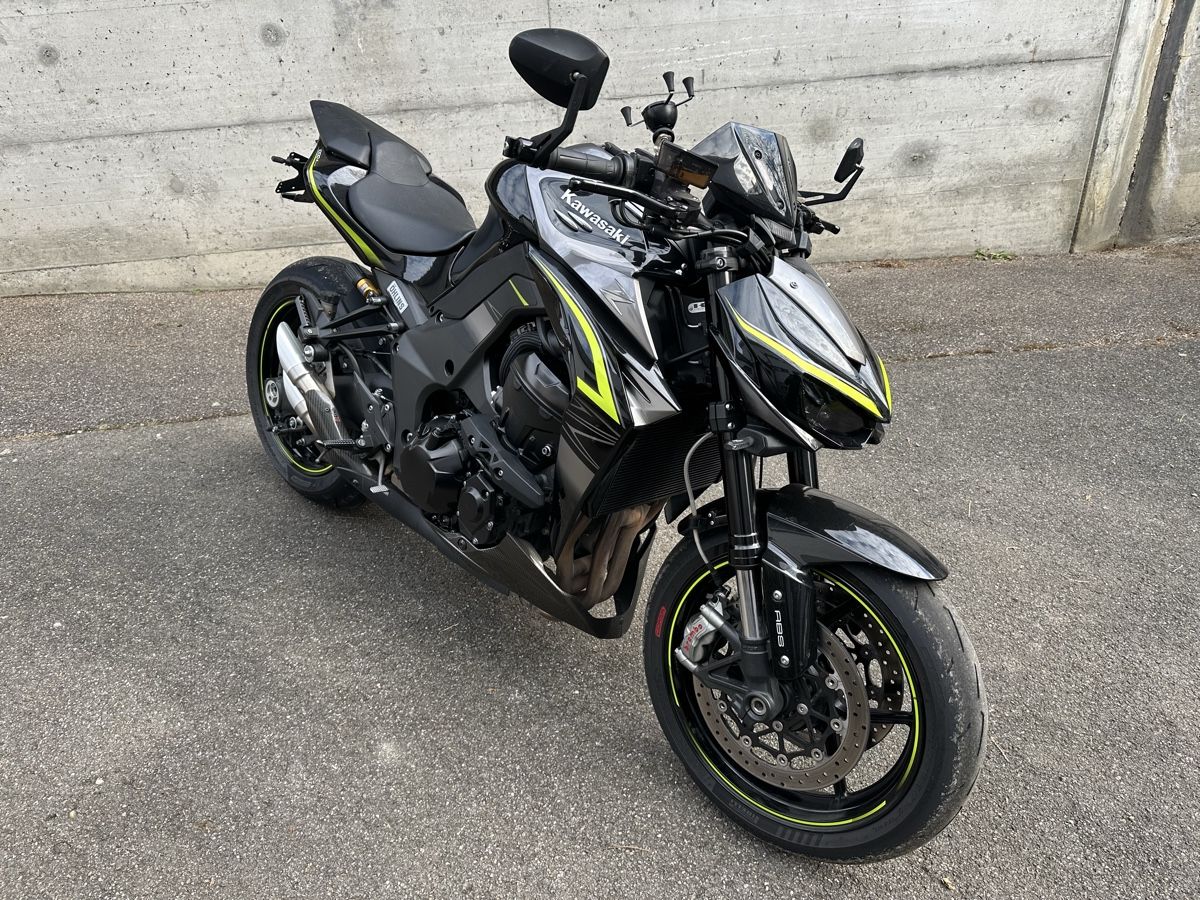 Kawasaki Strasse: Kawasaki 1000 R Edition – Gebraucht aus Uttigen von edu_jn6l 6