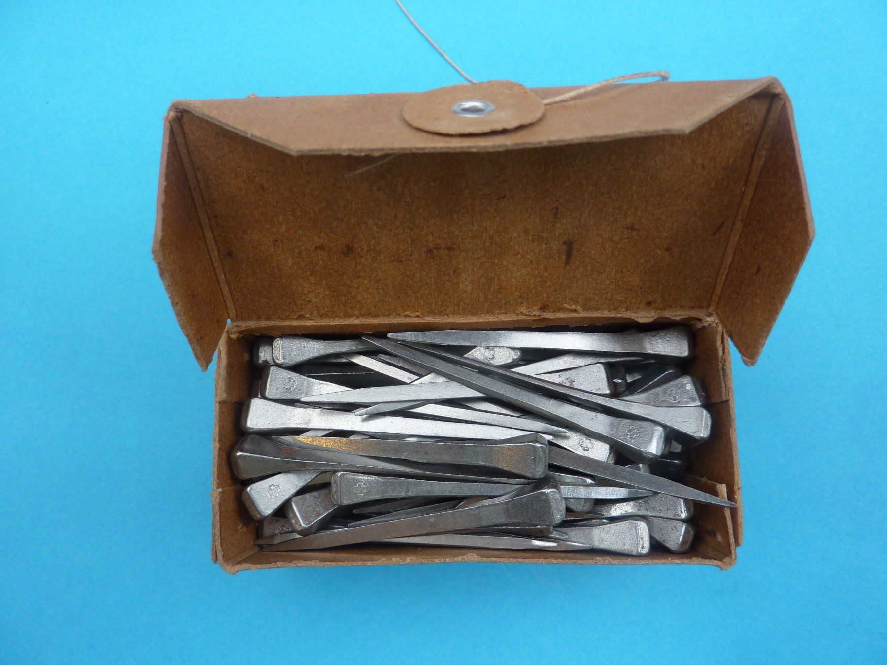 Swiss Alle Werkzeuge: 5x Hufnägel Nr.9 Swiss Made – Neu (gemäss Beschreibung) aus Lömmenschwil von ritalin01 4
