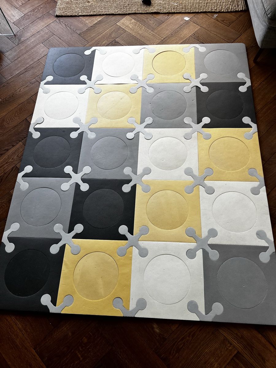 Spielmatte: Skiphop playspot spielmatte spielteppich – Gebraucht aus Walenstadt von Unianrig