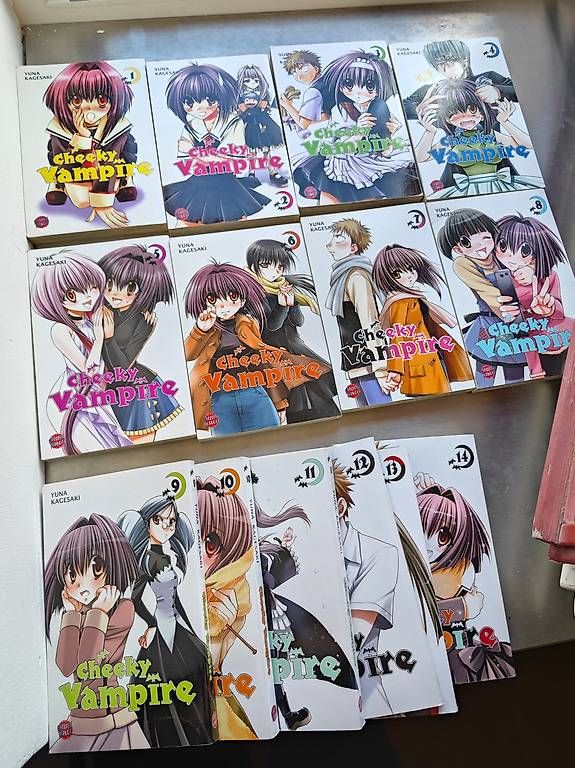 Fumetti: Cheeky Vampire Manga Komplett – Usato da Mellingen venduto da Krishi 1