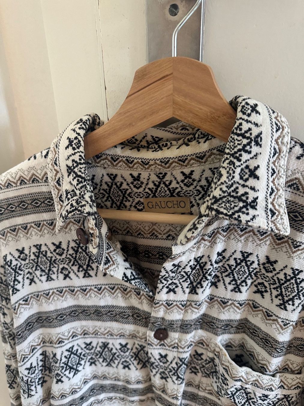 Hemden: Gaucho Vintage Hemd Muster L/XL – Gebraucht aus Zürich von admiraljh 1