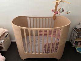 Baby Crib Leander Oval Wood with mattress