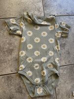 Baby Body C&A grün mit Blumenmuster Grösse 98cm