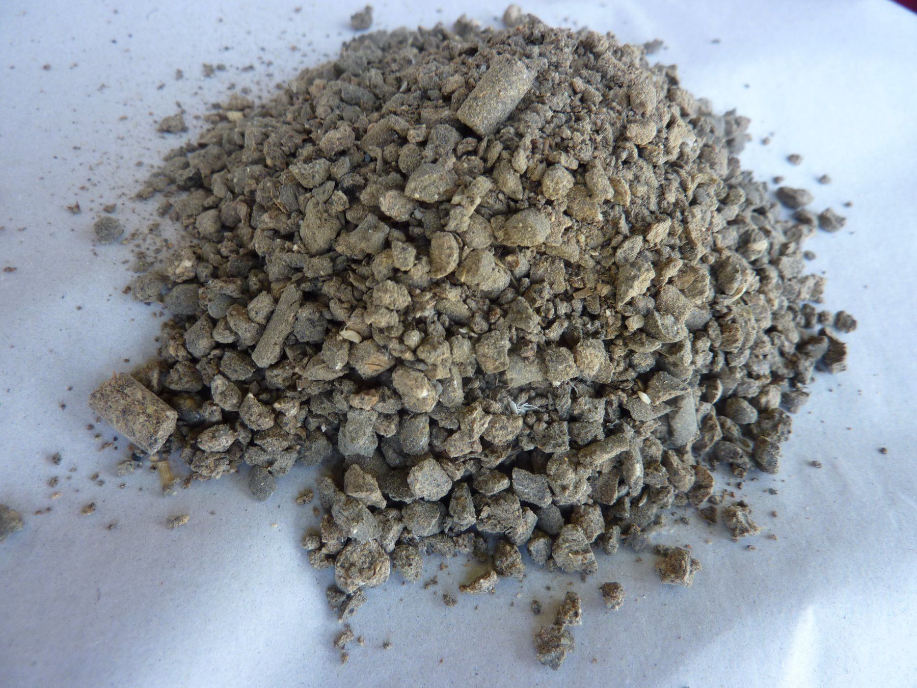 Piante & sementi: 9 kg Rasen Dünger CHF 1.66/kg – Nuovo (secondo la descrizione) da Lömmenschwil venduto da ritalin01 1