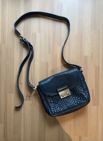 Cole Haan Ledertasche Schwarz, crossbody
