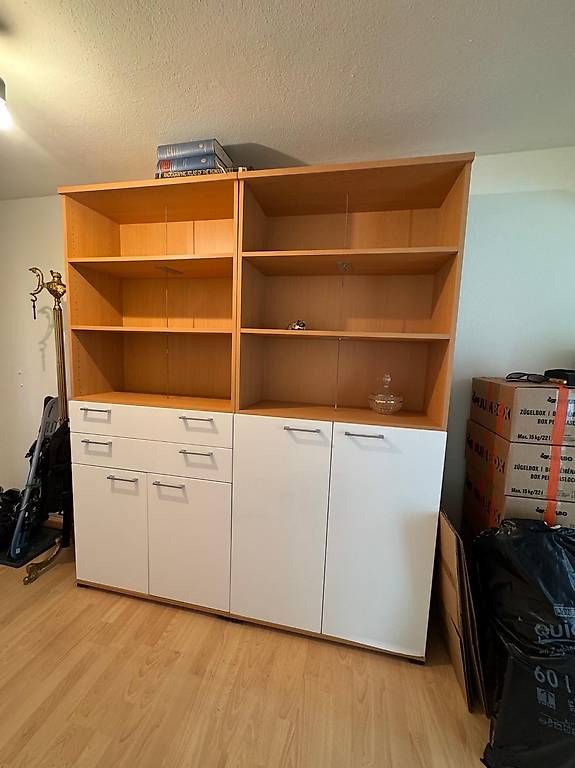 Scaffali: Bücherregal / Bibliothek – Usato da Meilen venduto da sve_k9pf