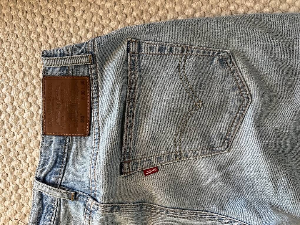 Jeans: Levi's 512 W30/L30  – Usato da Derendingen venduto da att_9kys 2