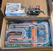 kleine Metall Eisenbahn mit Schranke "Cross Road Train"