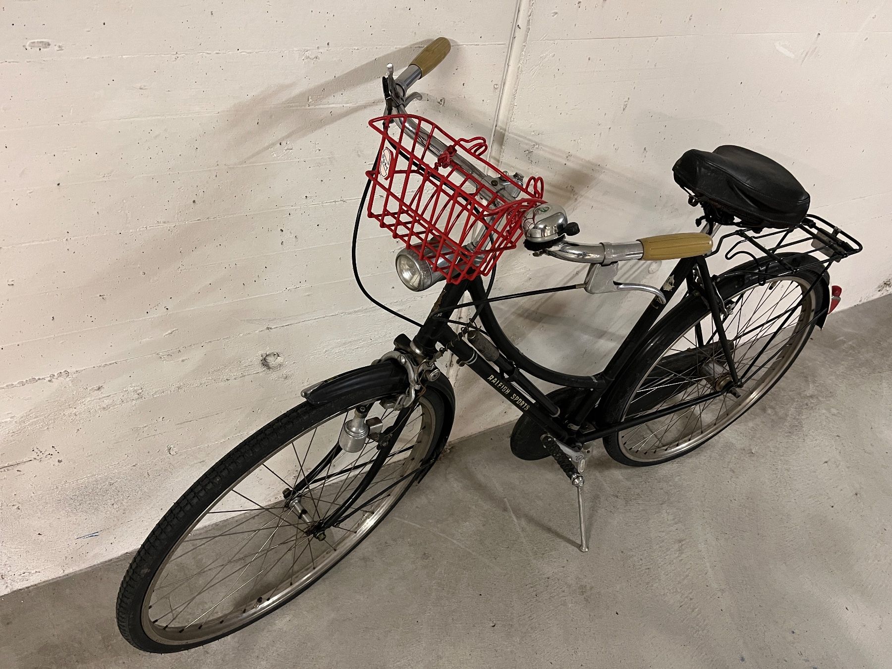 Raleigh Biciclette: damenfahrrad vintage – Usato da oberrieden venduto da pre_yx2h 2