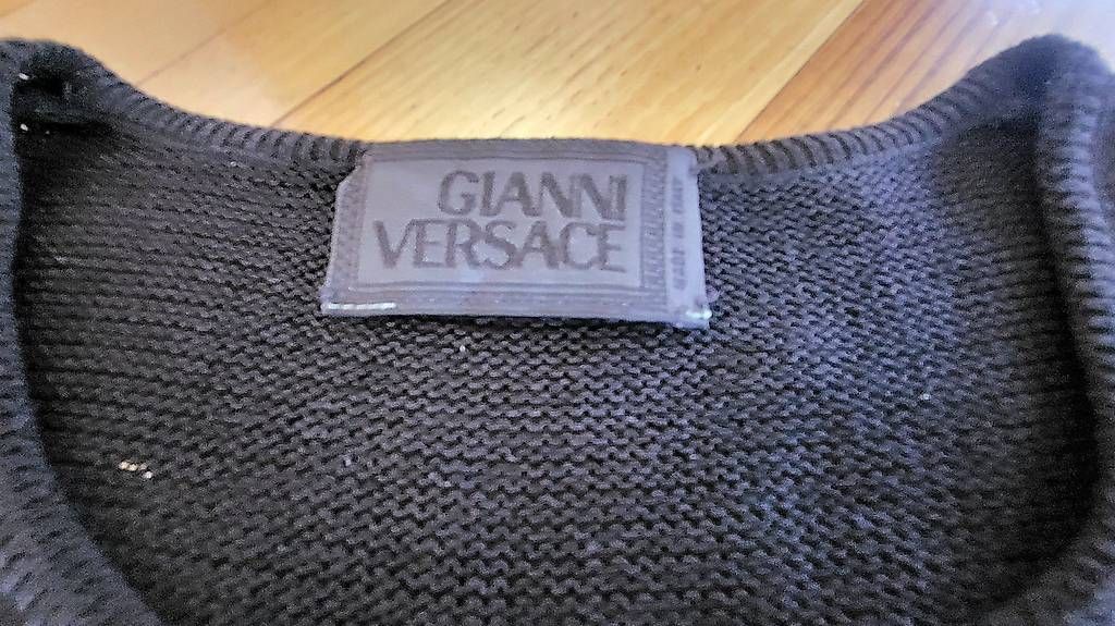 Pullover & Sweatshirts: Leichter, orginal VERSACE Pullover  – Gebraucht aus Kehrsiten von Mchopard