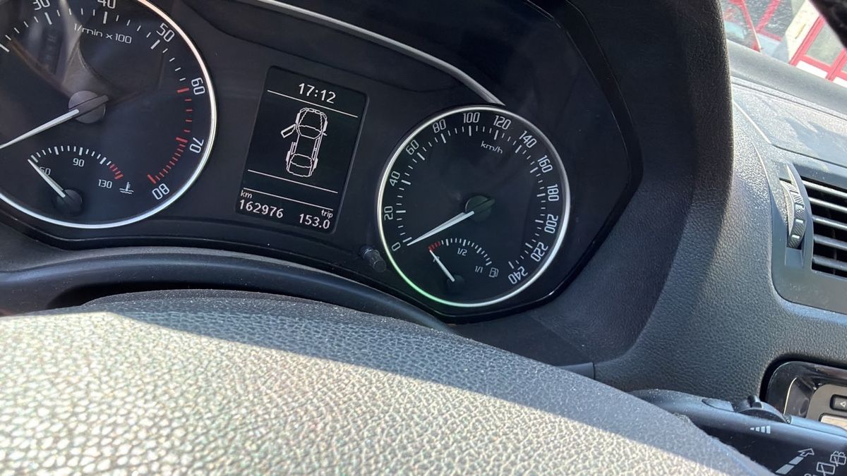 Skoda Automobili: Skoda Octavia 1.8 benzina  – Difettoso da Gordola venduto da sai_2bz9 6