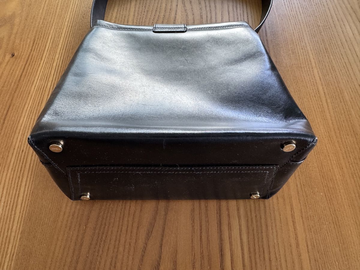 Salvatore Ferragamo Sacs femmes: Vintage Ferragamo Handtasche – D'occasion à Aesch BL par comven 2