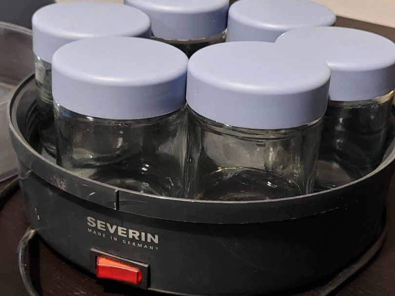 Contenitori & Simili: Yaourtière Severin 6 pots en verre – Usato da Gland venduto da pso_zsc6
