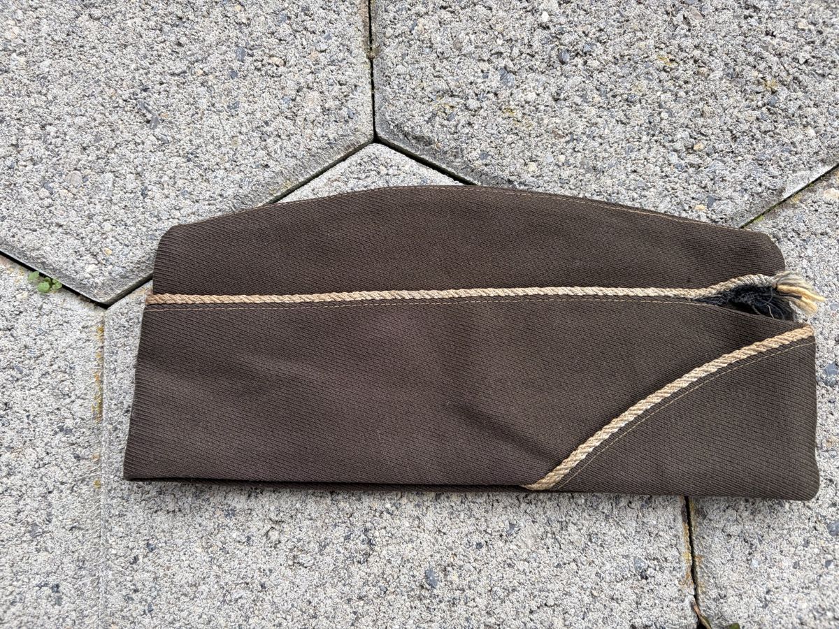 US Army Uniformi: Original WW2 Us Army Schiffchen – Usato da Balsthal venduto da Sven.sch