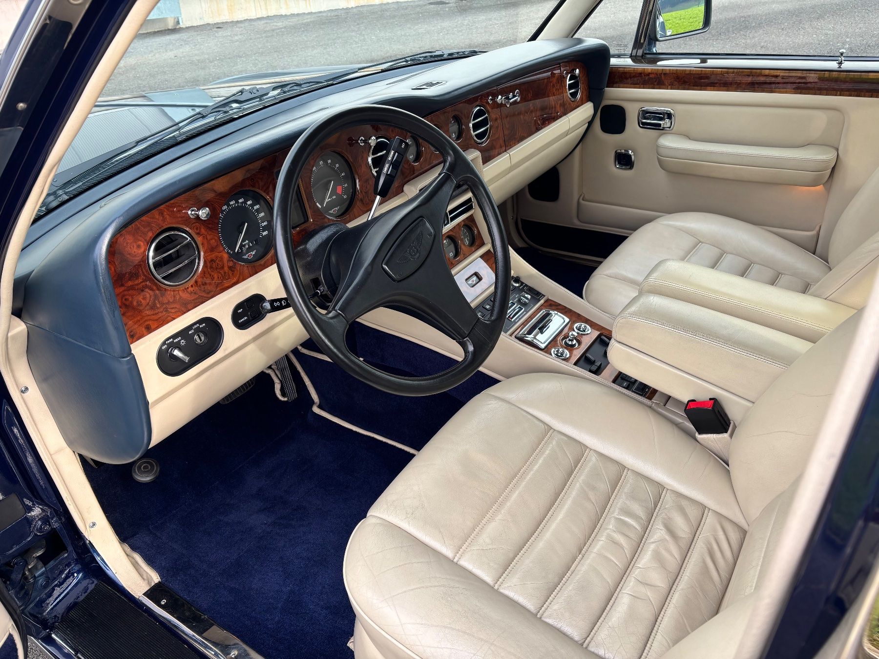 Bentley Automobili: Bentley Turbo R LWB – Usato da Küssnacht am Rigi venduto da Tupolew 3