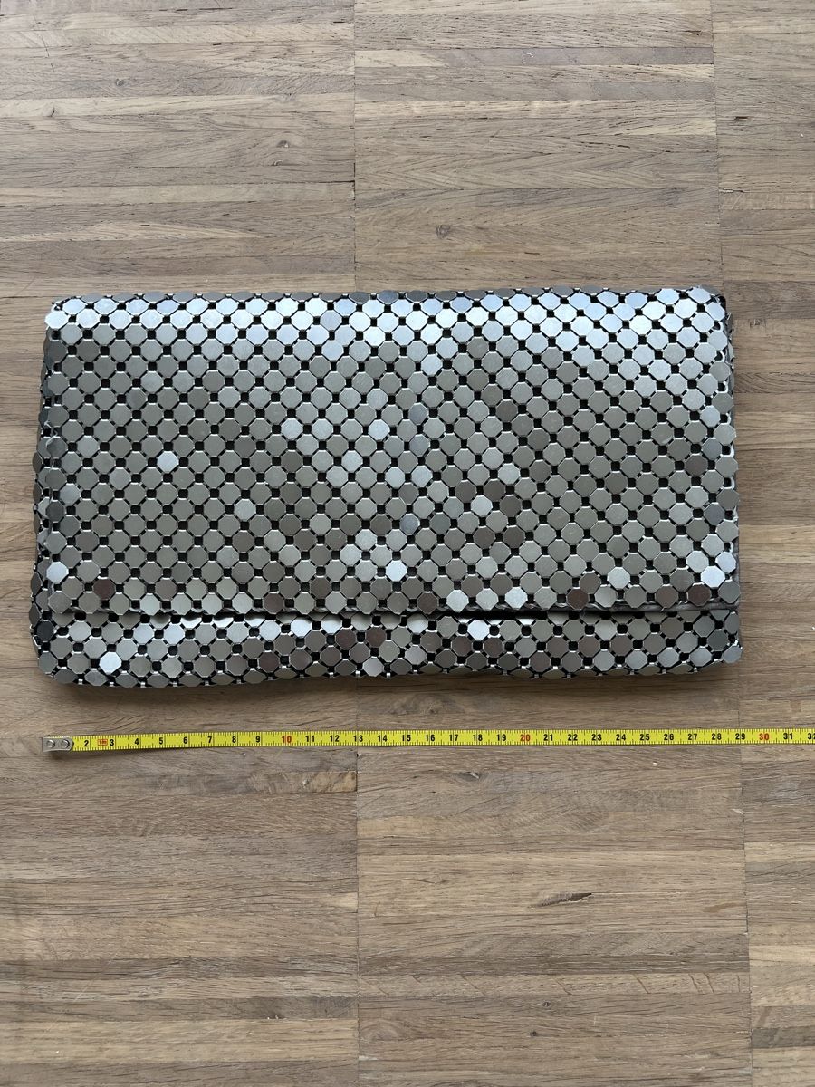 Sacs femmes: Clutch bag – D'occasion à Dübendorf par kat_yx9r