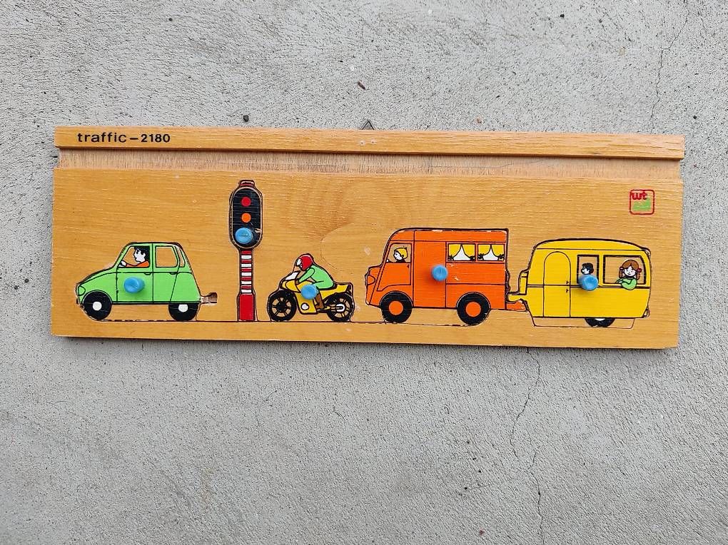 Puzzle: Vintage Holzpuzzle – Usato da Bern venduto da kaj_jmq7