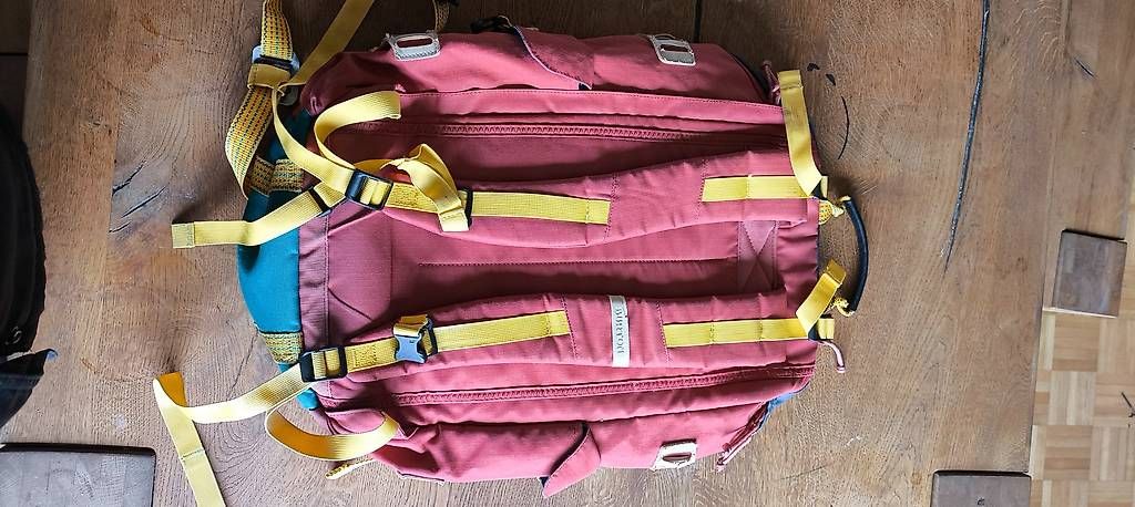 Sacs à dos: Grosser Burton Rucksack  – D'occasion à Basel par HideoGojira 1