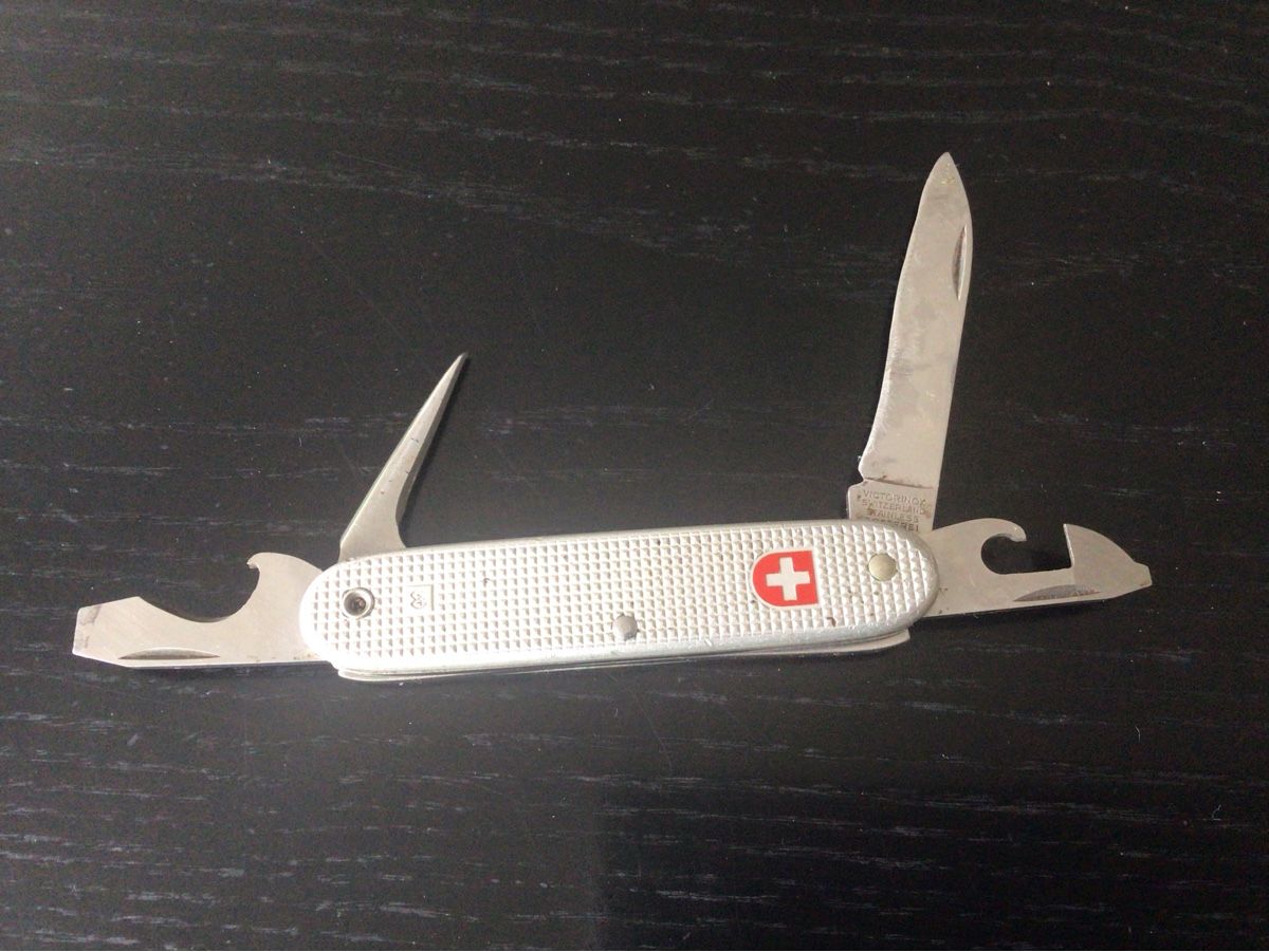 Victorinox Coltelli tascabile: Victorinox Armee Taschenmesser – Usato da Liebefeld venduto da PoloLePoulpe 2