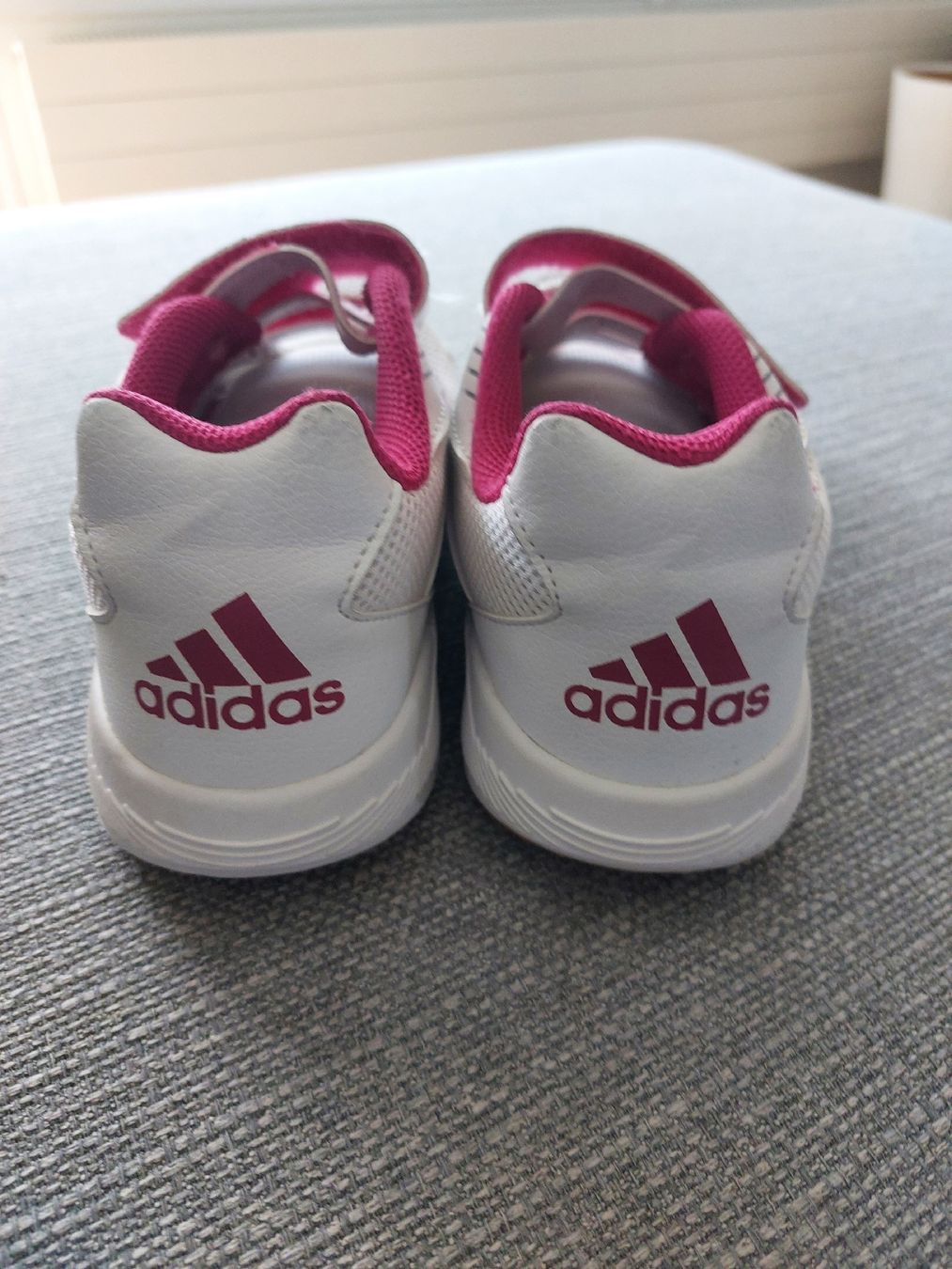 Scarpe per ragazze: Sportschule Adidas Gr 36 – Usato da Thun venduto da Alexanna 4
