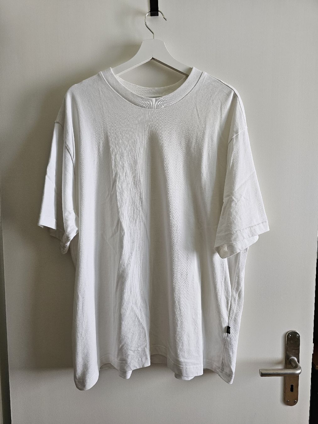 Live Fast Die Young T-shirt: LFDY Basic T-Shirt weiss – Nuovo (secondo la descrizione) da Emmenbrücke venduto da The.Vision