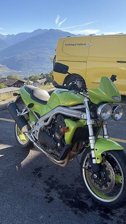 Route: Belle speed triple – D'occasion à Ayent par Gaston65
