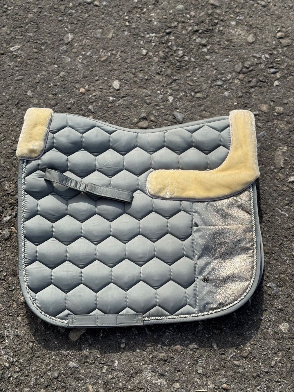 Selle & Accessori: Verschiedene DR Schabracken – Usato da Lupfig venduto da joy_lk5k 5