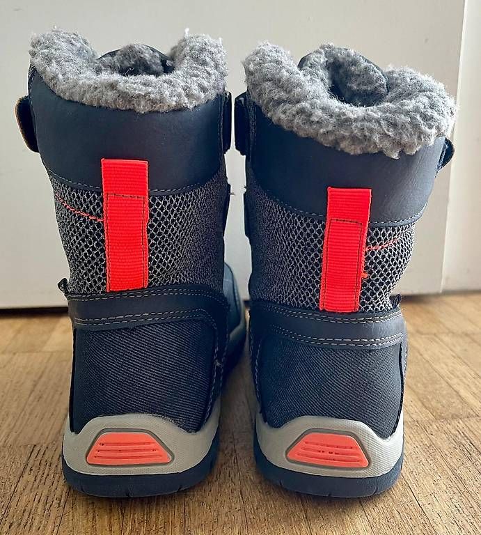 Schuhe für Jungen: verschiedene Winterstiefel Grösse 33, 34 und 35 – Gebraucht aus Zürich von giovannisp 4