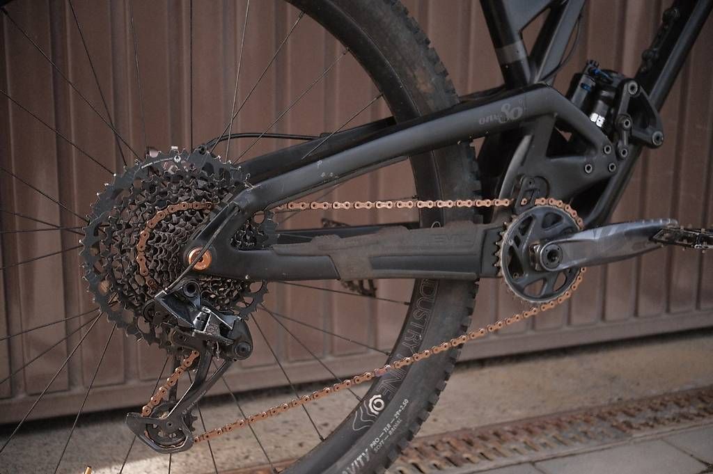 Biciclette: Evil Offering Mountainbike – Usato da Wattenwil venduto da flu_6v27 1