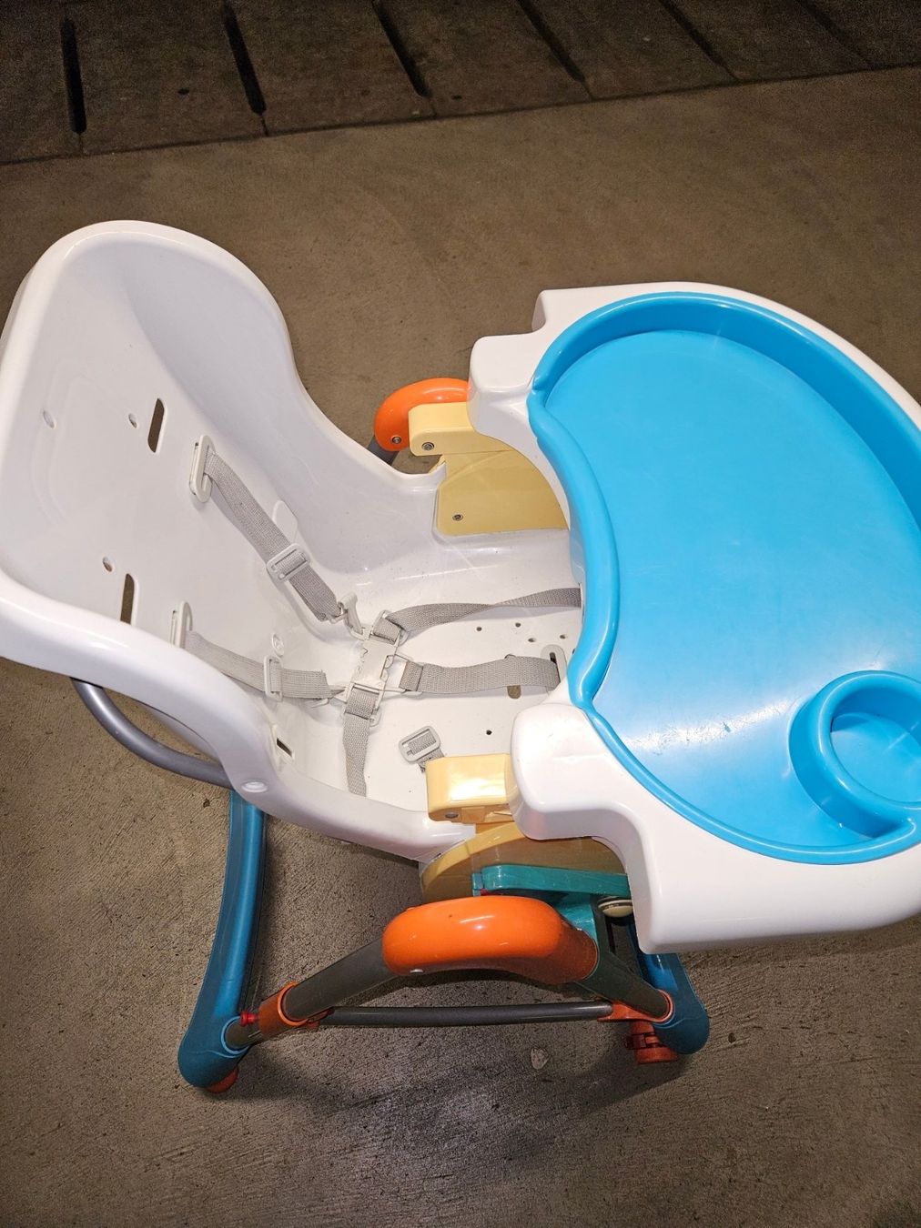 Chaises hautes: Kinderhochsitz – D'occasion à Reinach BL par zimbu2004 5