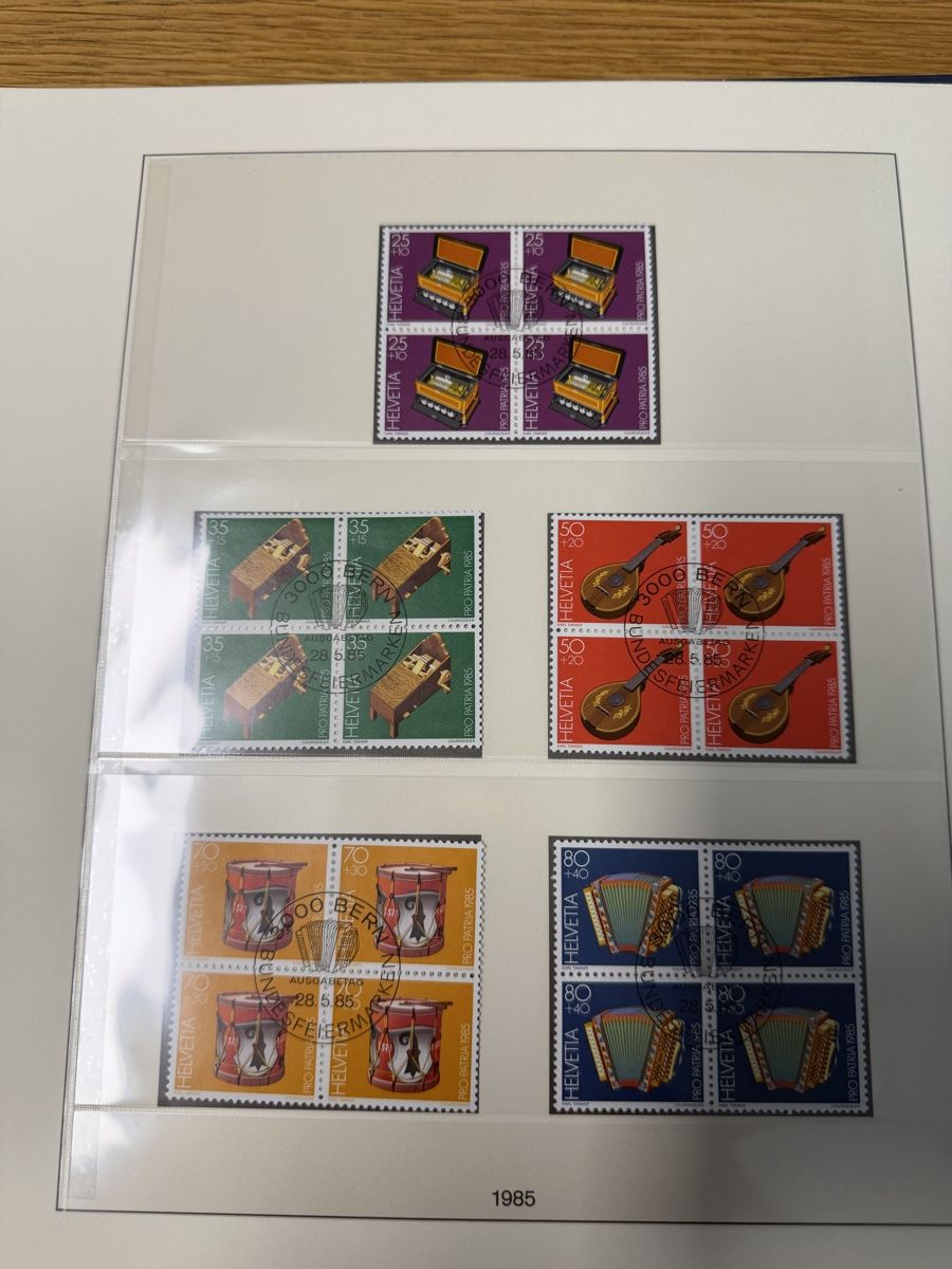 Alle Briefmarken: Album mit 4er Blöcke 1981 bis 1990 – Neu (gemäss Beschreibung) aus Murgenthal von Tina_4055 3